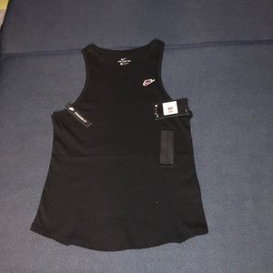 nike sleeveless top